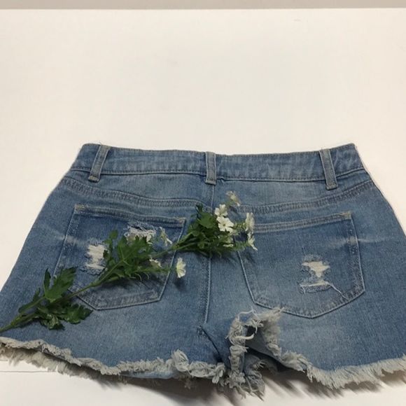 High-waist Denim Shorts Embellished Sides - Picture 5 of 11